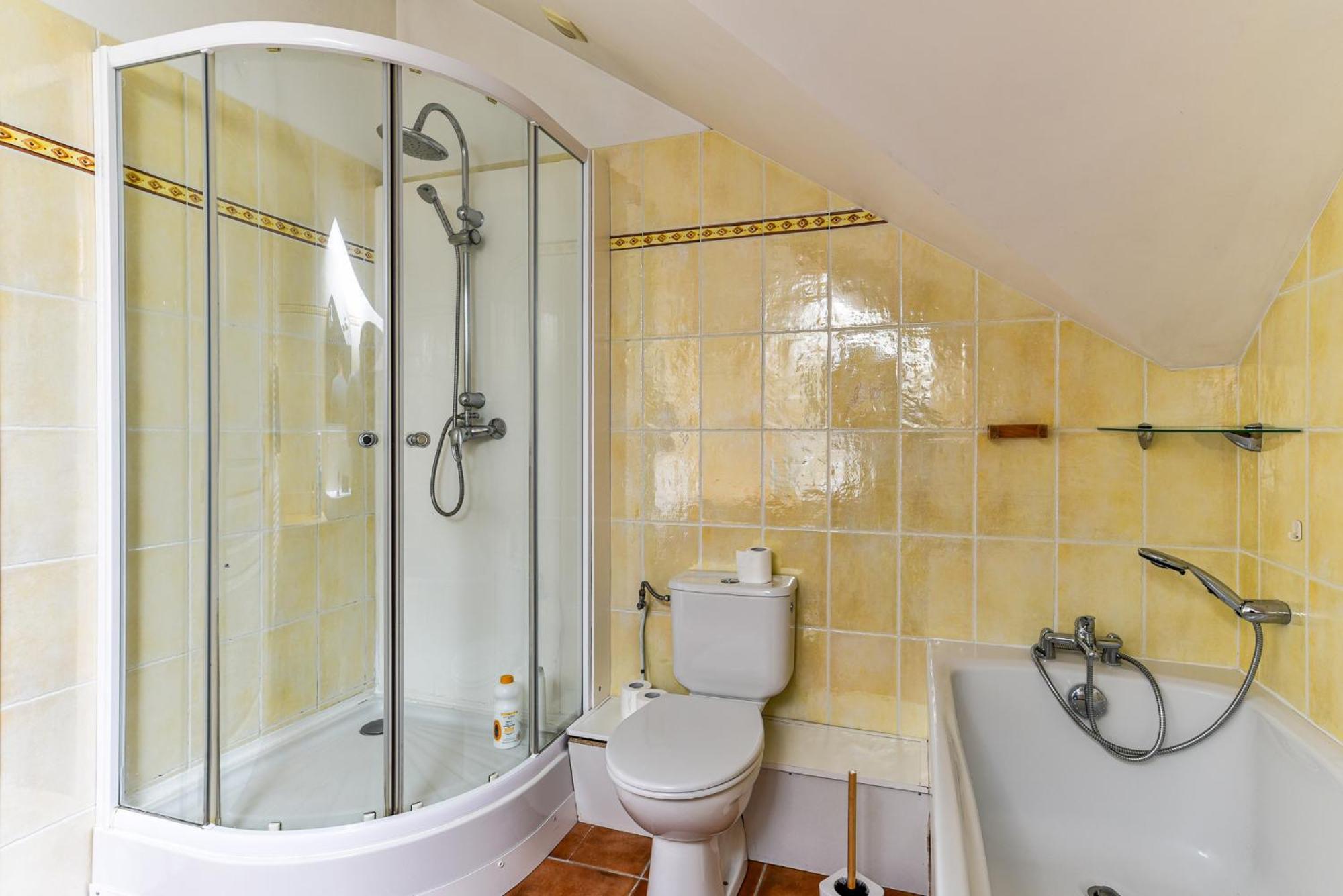 Appartement Spacieux Et Lumineux - Centre - Bord Loire - Climatisation - Wifi - Tout Confort Saumur Exterior photo
